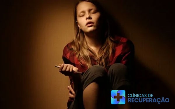 Clinica de Reabilitação Feminina Conceição de Macabu - RJ Dependente Drogas 