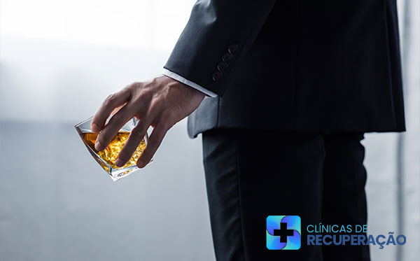 Alcoolismo - Internação e Tratamento em Armação dos Búzios - RJ Alcoolismo - Internação e Tratamento em Armação dos Búzios - RJ