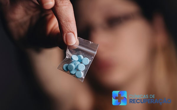 Clínica de Reabilitação Santa Maria Madalena - RJ para Tratamento de Dependente Químico Clínica de Reabilitação Santa Maria Madalena - RJ para Tratamento de Dependente Químico