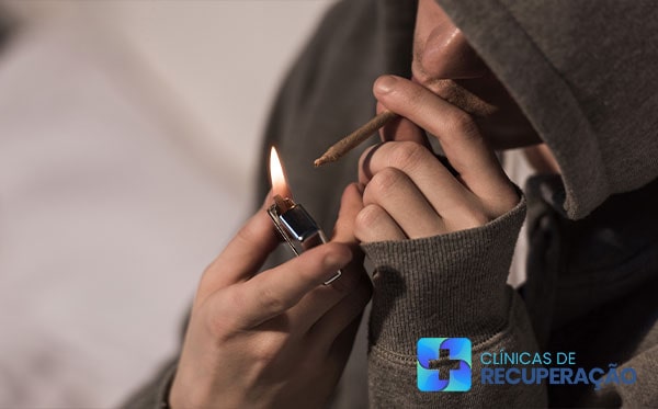 Viciado em Drogas Itaboraí - RJ - Tratamento em Clínica de Reabilitação Viciado em Drogas Itaboraí - RJ - Tratamento em Clínica de Reabilitação
