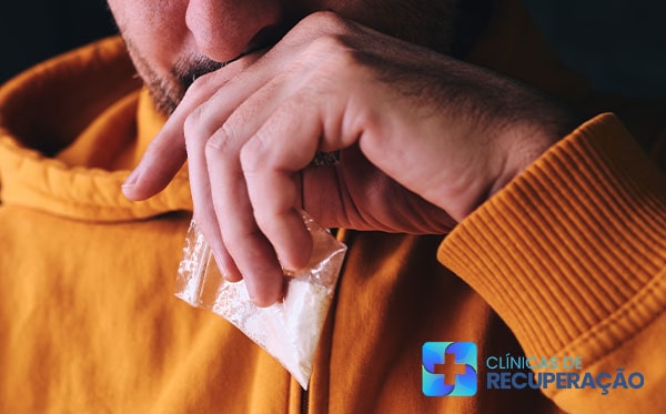 Vício em Cocaína - Internação e Tratamento em clínica de reabilitação - Porciúncula - RJ Vício em Cocaína - Internação e Tratamento em clínica de reabilitação - Porciúncula - RJ